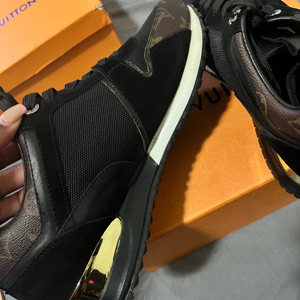 LV sneakers